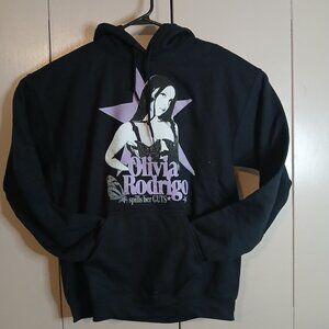 Oliva Rodrigo Spills Her Guts Black Hoodie Sweatshirt Medium (0335P2)